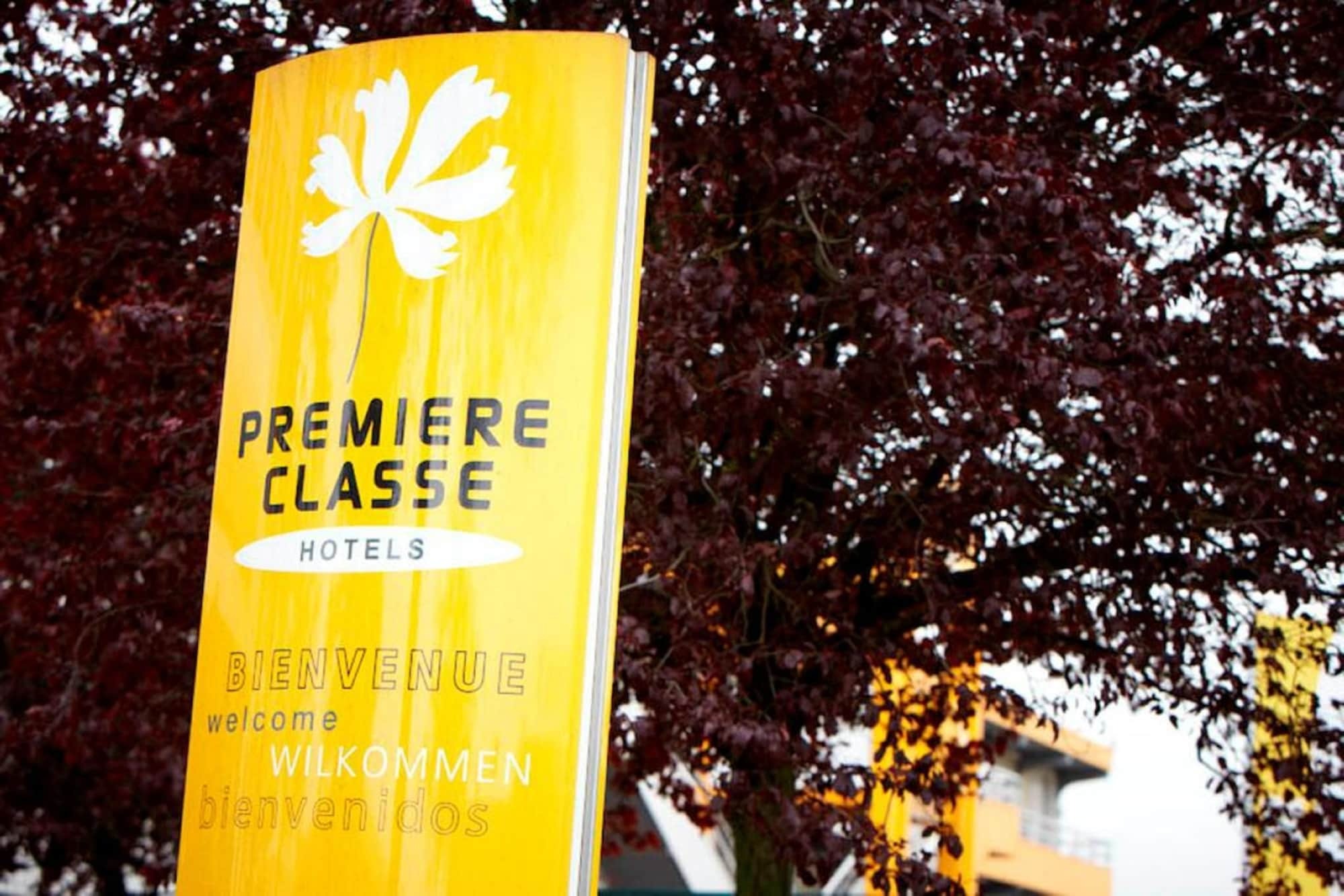 Premiere Classe Lyon Est Aeroport Saint Exupery Exterior photo